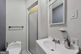 715 A St NE, Washington, DC 20002 - Photo 18