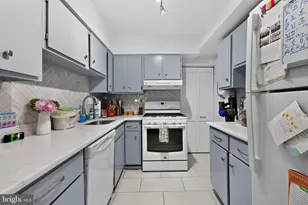 715 A St NE, Washington, DC 20002 - Photo 12