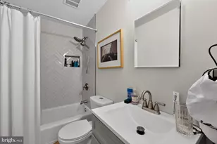 715 A St NE, Washington, DC 20002 - Photo 22
