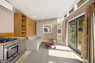 21 Evarts Street NE, Washington, DC 20002 - Photo 4