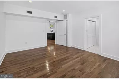 815 L Street SE #1, Washington, DC 20003 - Photo 12