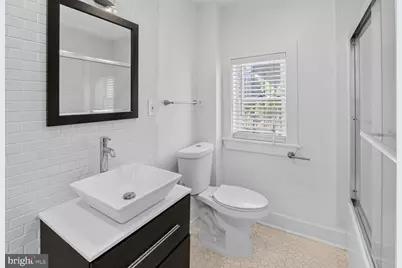 815 L Street SE #1, Washington, DC 20003 - Photo 14