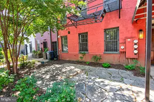 815 L St SE, Washington, DC 20003 - Photo 2