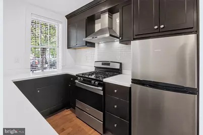 815 L Street SE #1, Washington, DC 20003 - Photo 10