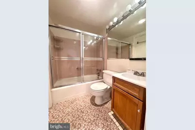 2201 L Street NW #205, Washington, DC 20037 - Photo 8