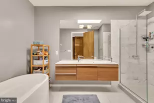 1207 Girard St NW, Washington, DC 20009 - Photo 28