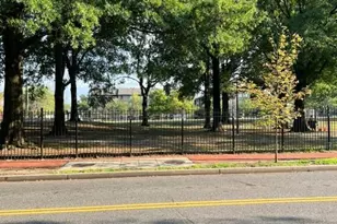 605 P St NW, Washington, DC 20001 - Photo 30