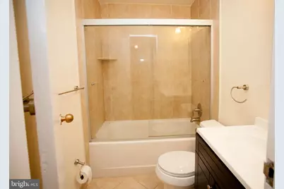 1851 Columbia Road NW #600, Washington, DC 20009 - Photo 12