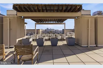 811 4th Street NW #414, Washington, DC 20001 - Photo 40