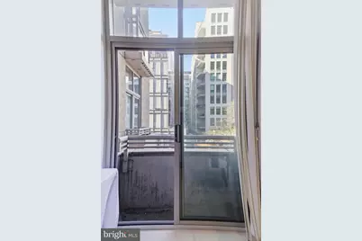 811 4th Street NW #414, Washington, DC 20001 - Photo 36