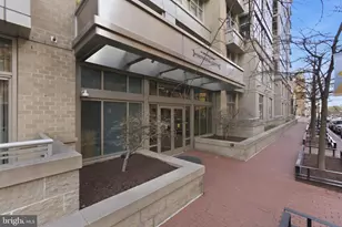 811 4th St NW, Washington, DC 20001 - Photo 2