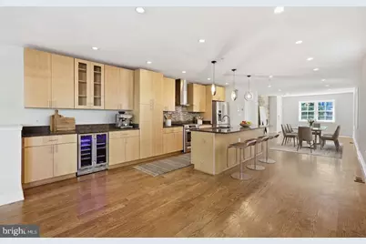 1820 Independence Avenue SE #1, Washington, DC 20003 - Photo 2