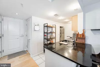 1225 13th Street NW #513, Washington, DC 20005 - Photo 2