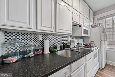 414 Seward Square SE #104, Washington, DC 20003 - Photo 10