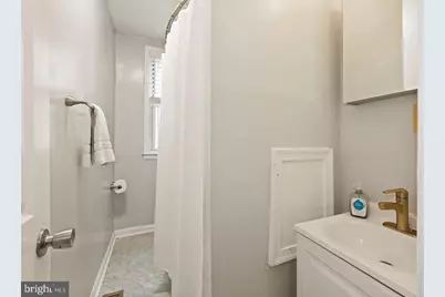 2621 University Place NW, Washington, DC 20009 - Photo 8