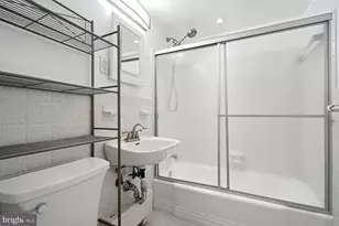 940 25th St NW, Washington, DC 20037 - Photo 10