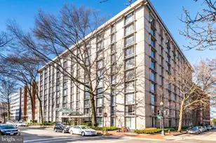 940 25th St NW, Washington, DC 20037 - Photo 2