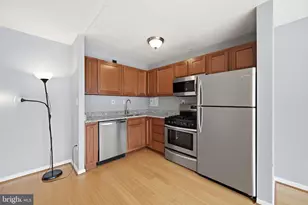 522 21st St NW, Washington, DC 20006 - Photo 6