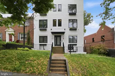 2642 39th Street NW #6, Washington, DC 20007 - Photo 2