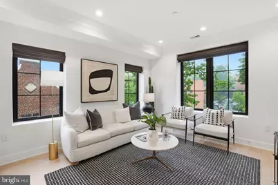 2642 39th Street NW #6, Washington, DC 20007 - Photo 4