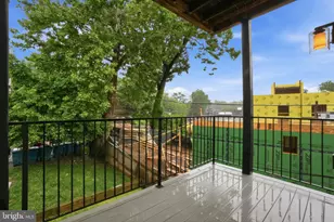 2642 39th St NW, Washington, DC 20007 - Photo 22