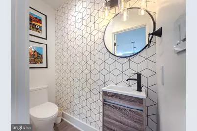 301 Gallatin Street NW, Washington, DC 20011 - Photo 10