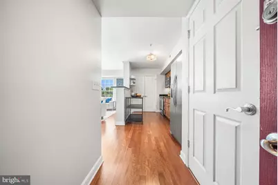 5414 1st Place NW #504, Washington, DC 20011 - Photo 2