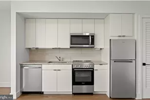 2415 37th St NW, Washington, DC 20007 - Photo 8
