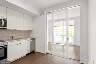 2415 37th St NW, Washington, DC 20007 - Photo 24