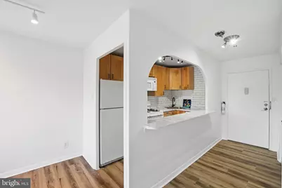 2829 Connecticut Avenue NW #411, Washington, DC 20008 - Photo 8
