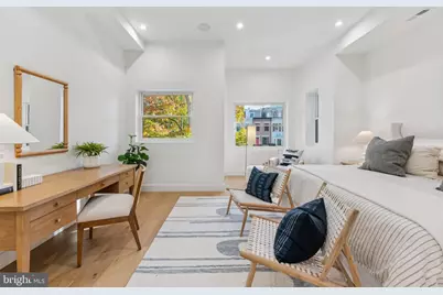 2507 I Street NW, Washington, DC 20037 - Photo 12