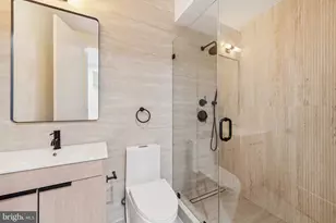 2507 I St NW, Washington, DC 20037 - Photo 30