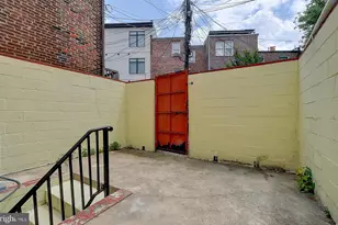 1209 I St SE, Washington, DC 20003 - Photo 16