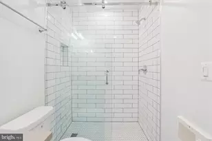 2236 40th St NW, Washington, DC 20007 - Photo 18