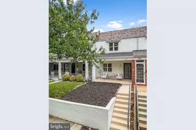 307 35th Street NE, Washington, DC 20019 - Photo 2