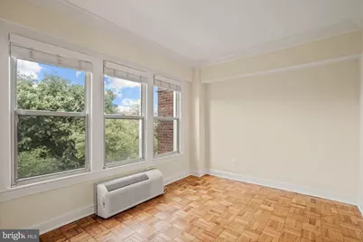 2500 Q Street NW #649, Washington, DC 20007 - Photo 6