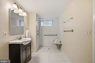 1800 28th Pl SE, Washington, DC 20020 - Photo 16