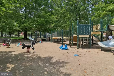 504 C Street NE #4, Washington, DC 20002 - Photo 40