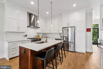 504 C Street NE #4, Washington, DC 20002 - Photo 22