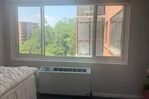 4201 Cathedral Ave NW, Washington, DC 20016 - Photo 12