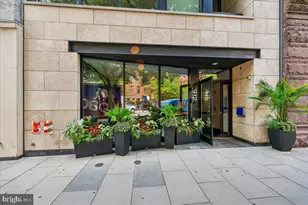 912 F St NW, Washington, DC 20004 - Photo 2