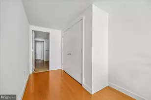 912 F St NW, Washington, DC 20004 - Photo 30
