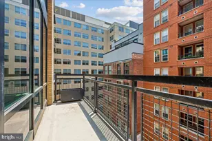 912 F St NW, Washington, DC 20004 - Photo 20