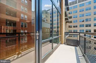912 F St NW, Washington, DC 20004 - Photo 18