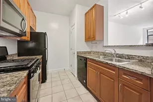 1111 25th St NW, Washington, DC 20037 - Photo 4