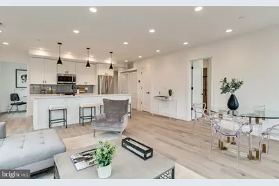 646 Newton Place NW #303, Washington, DC 20010 - Photo 4