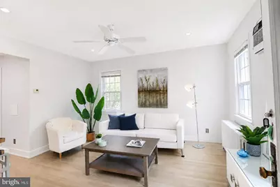 2228 40th Street NW #2, Washington, DC 20007 - Photo 4