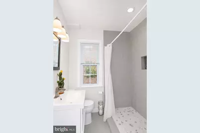 2228 40th Street NW #2, Washington, DC 20007 - Photo 8