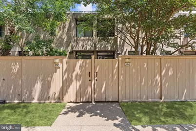 292 M Street SW #292, Washington, DC 20024 - Photo 1