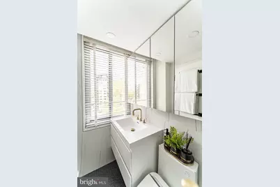 4200 NW Cathedral Avenue NW #1005, Washington, DC 20016 - Photo 36